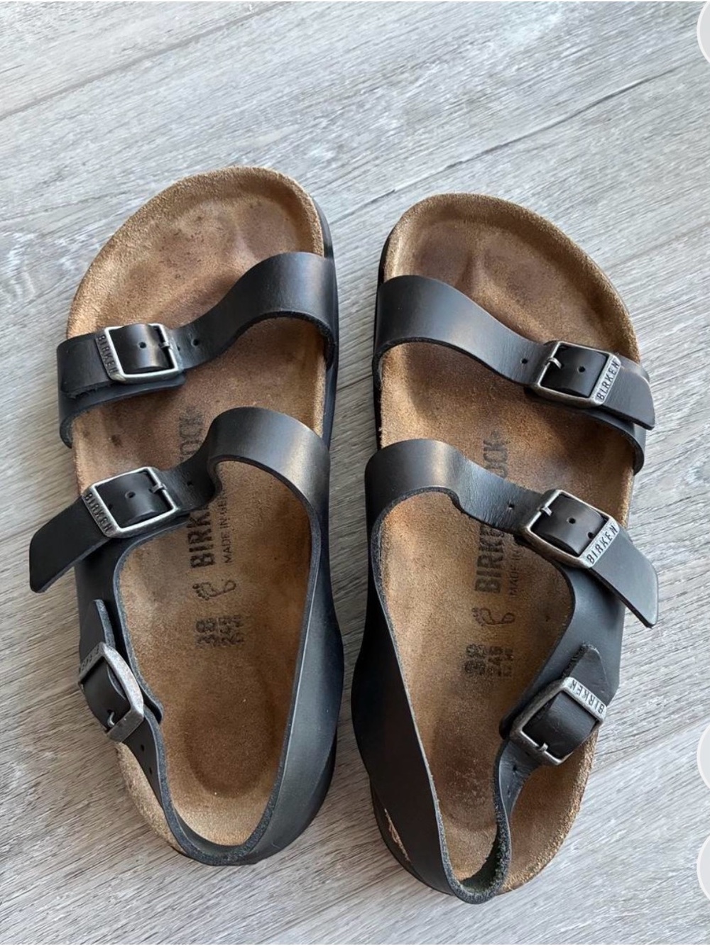 Birkenstock women Black Triple-Buckle Sandals